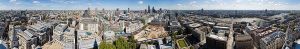 Vista panorâmica sobre a Londres moderna, vista da Golden Gallery da Saint Paul’s Cathedral